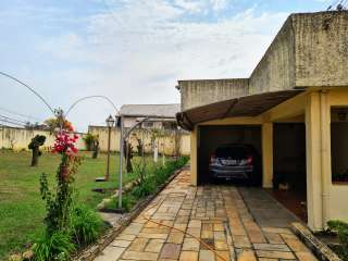 Ampla Casa em Terreno de 1.310 m2 no Bairro Ana Rosa em Cruzeiro.