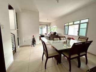 Casa 3 dorm em Guaratinguetá