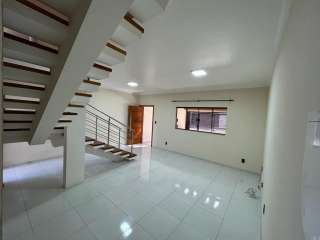 Linda casa no Pq Mondesir