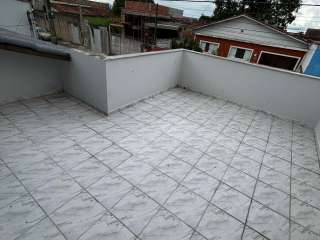 Casa com piscina na Vila Hepacaré