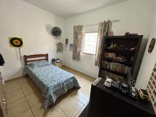 Casa 3 dorms na Amélia Pereira