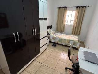 Casa 3 dorms na Amélia Pereira