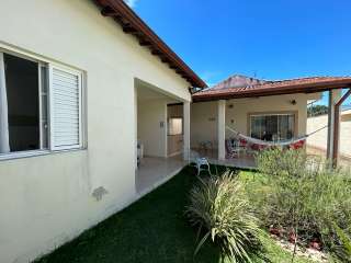 Casa 3 dorms na Vila Geny