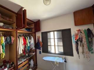 Casa 3 dorms na Vila Geny