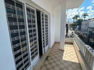 Apartamento na Rua Principal