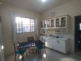 Casa com 3 Dormitórios na Vila Celeste S