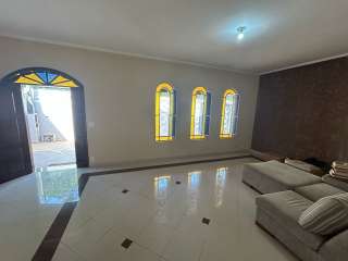 Ótima casa na entrada do Pq Mondesir