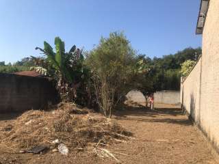 Ótimo terreno na Vila Geny 10x30 todo murado e plano