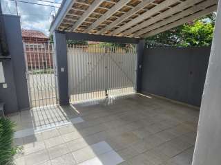 Casa na nova lorena com 02 dormitórios sendo uma suíte