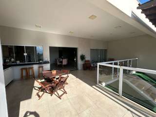 Belíssima casa no Pq Tabatinga