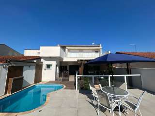 Belíssima casa no Pq Tabatinga