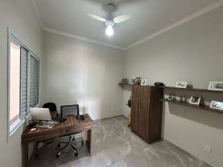 Belíssima casa no Pq Tabatinga