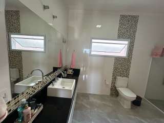 Belíssima casa no Pq Tabatinga