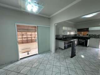 Casa excelente na Vila Hepacaré