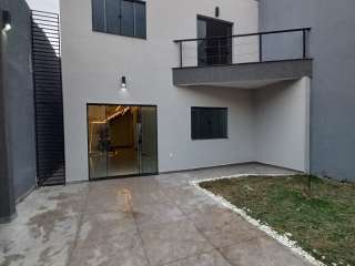 Sobrado novinho com 4 dormitórios sendo uma suíte