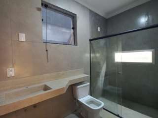 Sobrado novinho com 4 dormitórios sendo uma suíte