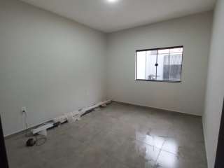 Sobrado novinho com 4 dormitórios sendo uma suíte