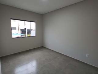 Sobrado novinho com 4 dormitórios sendo uma suíte