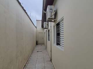 Casa 3 dormitórios na Vila Hepacare