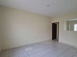 Casa 3 dormitórios na Vila Hepacare