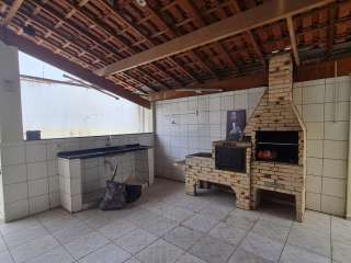 Casa 3 dormitórios na Vila Hepacare