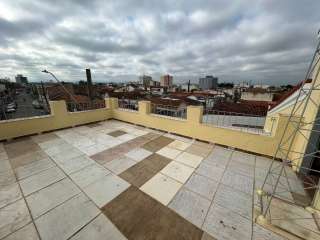 Casa no Centro de Lorena