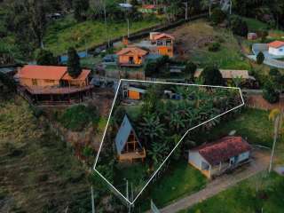Chácara com Chalé próxima á Pedra do Baú