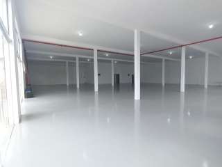 Excelente Ponto Comercial Novo na Avenida Osvaldo Aranha