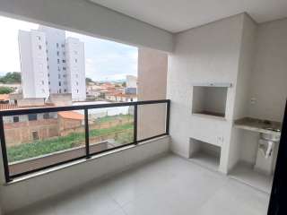 Apartamento Novo de 02 Dormitórios (1 Suíte) + Varanda Gourmet com Churrasqueira