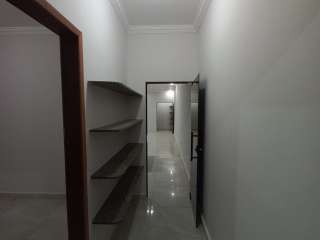 Ótima Casa na Industrial com 03 Dormitórios (02 Suítes)