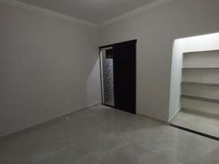 Ótima Casa na Industrial com 03 Dormitórios (02 Suítes)